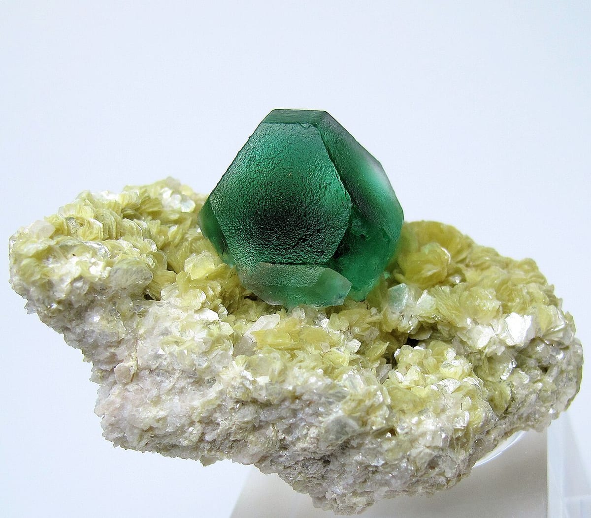 Fluorite specimen